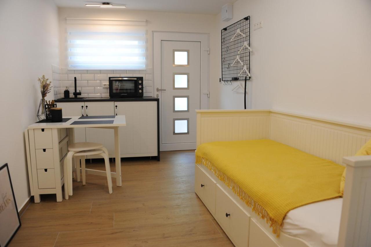 Studio-Apartment Kontaktloser Check-In Мекенбойрен Екстер'єр фото