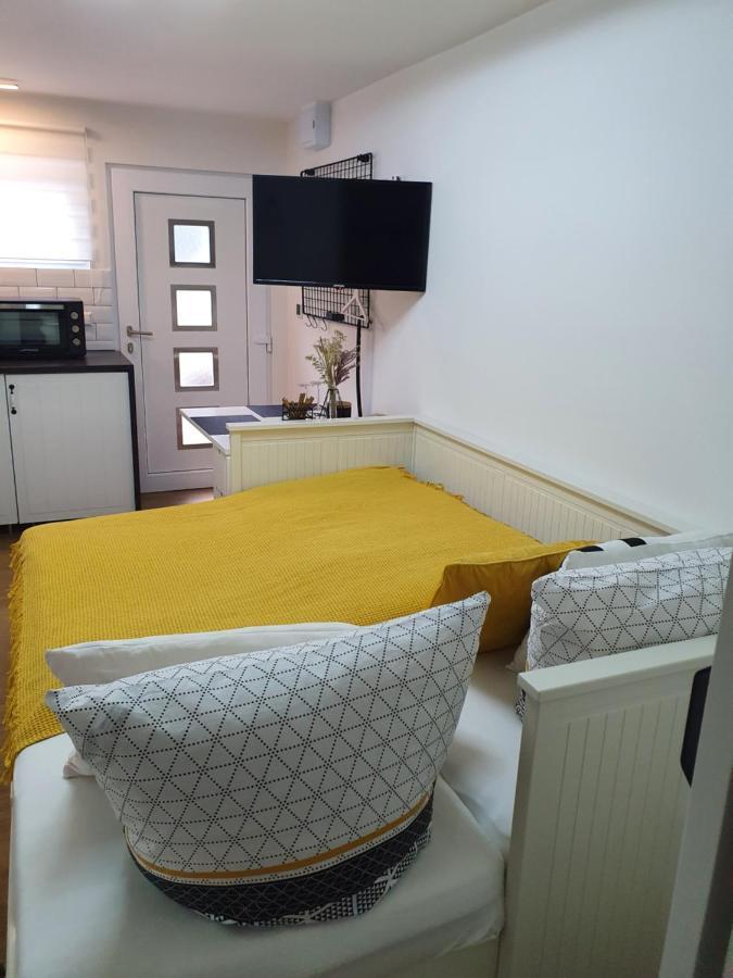Studio-Apartment Kontaktloser Check-In Мекенбойрен Екстер'єр фото
